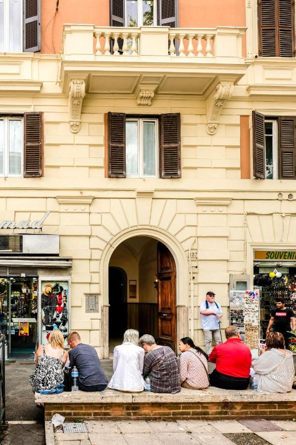 Family Apartment Near Vatican Museum Рим Екстериор снимка
